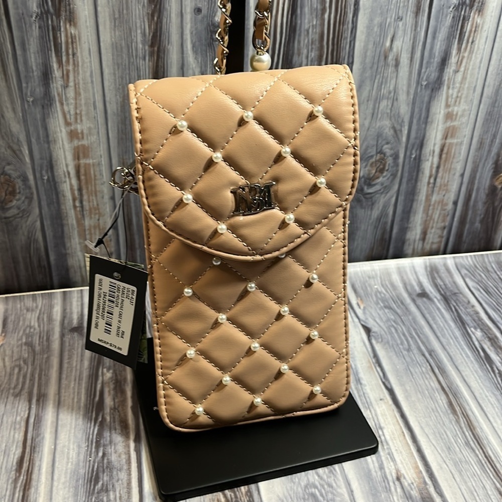 NWT Badgley Mischka Crossbody Bag/Wallet.